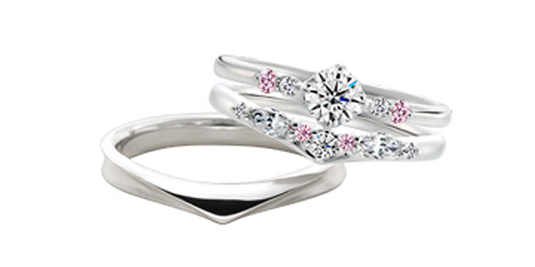 婚約指輪と結婚指輪の「重ね着け」で魅力が倍増