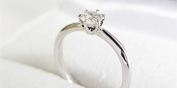 プロポーズのための婚約指輪